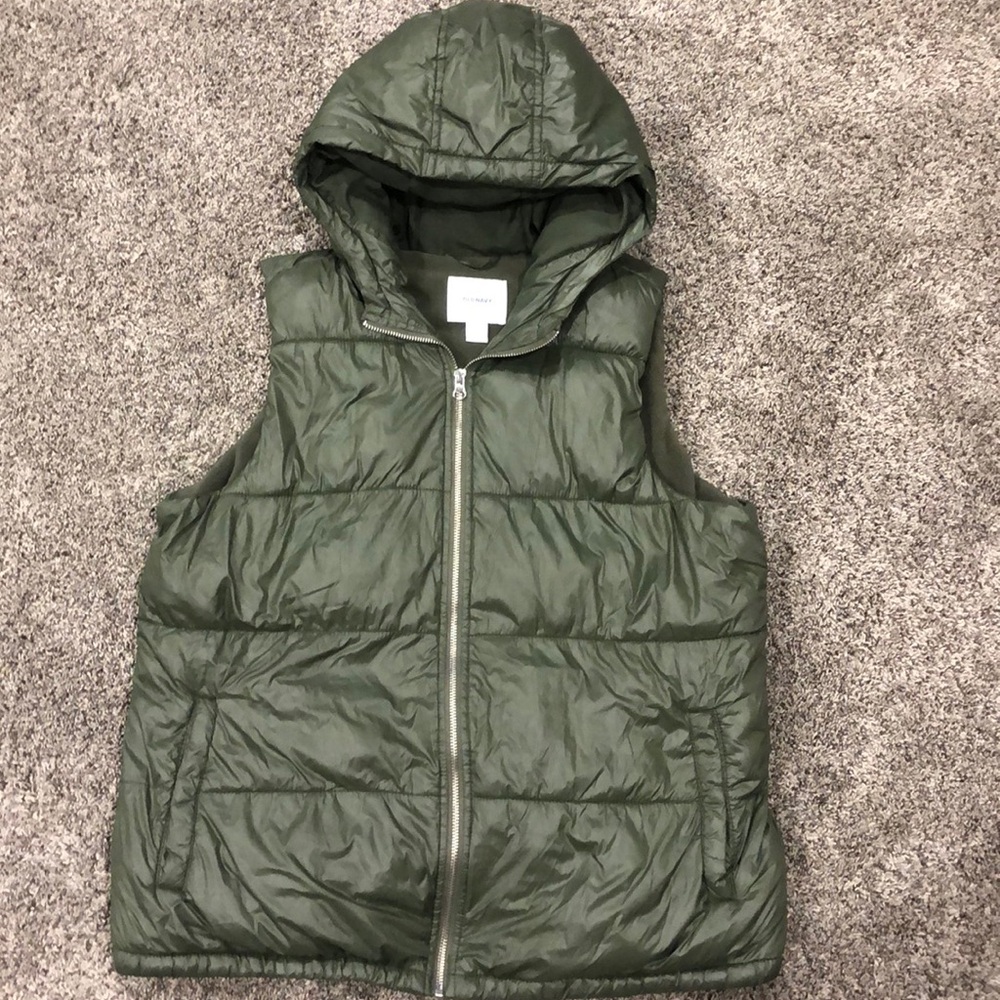 Old Navy Women’s Olive Green Hoodie Puffer Vest Size Large - Picture 1 of 6